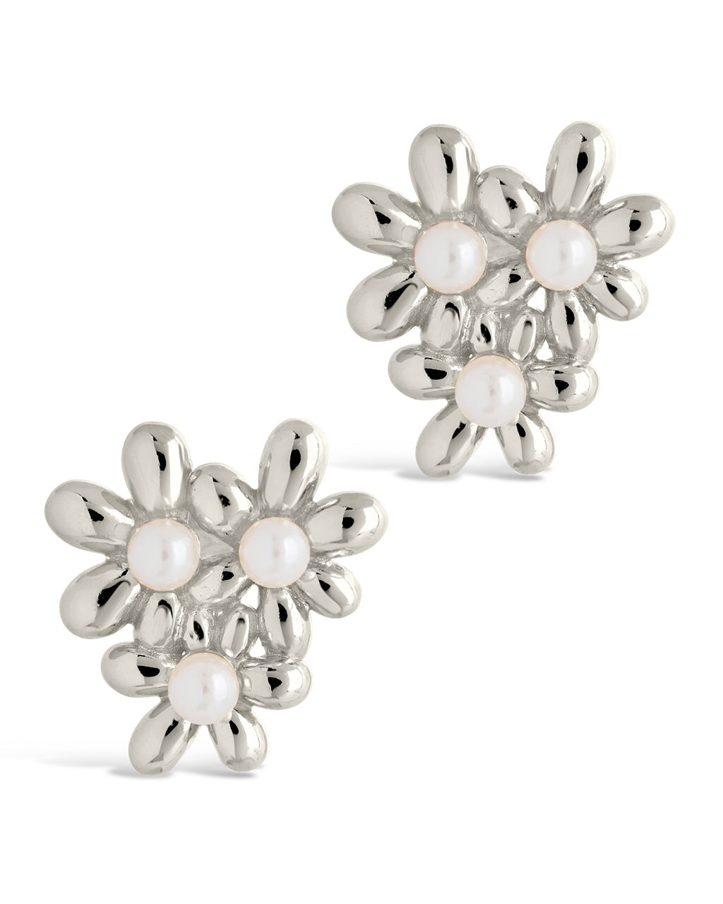 Vallie Pearl Flower Stud Earrings