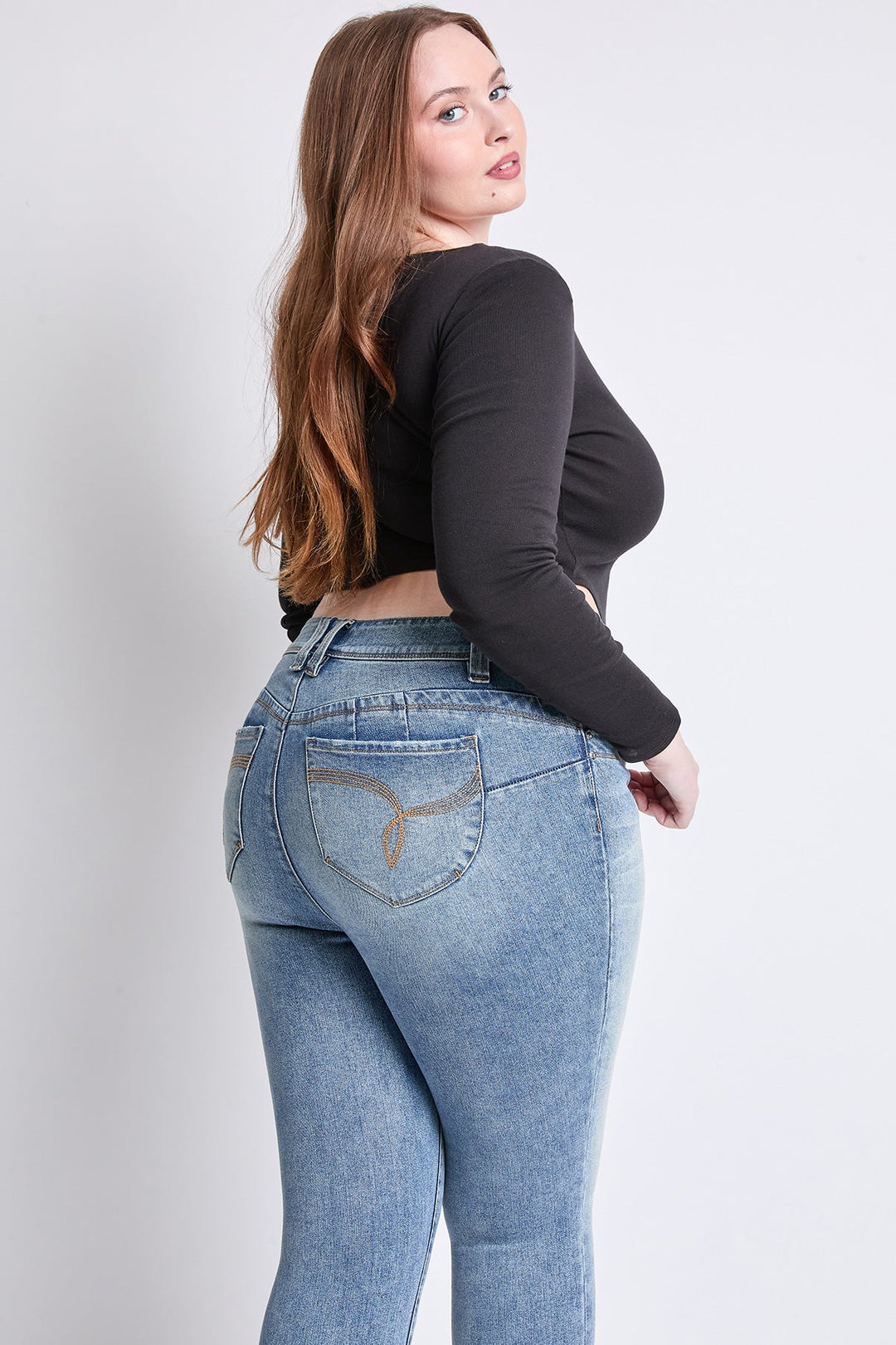 Women's Plus WannaBettaButt Mid Rise Embroidered Skinny Jean