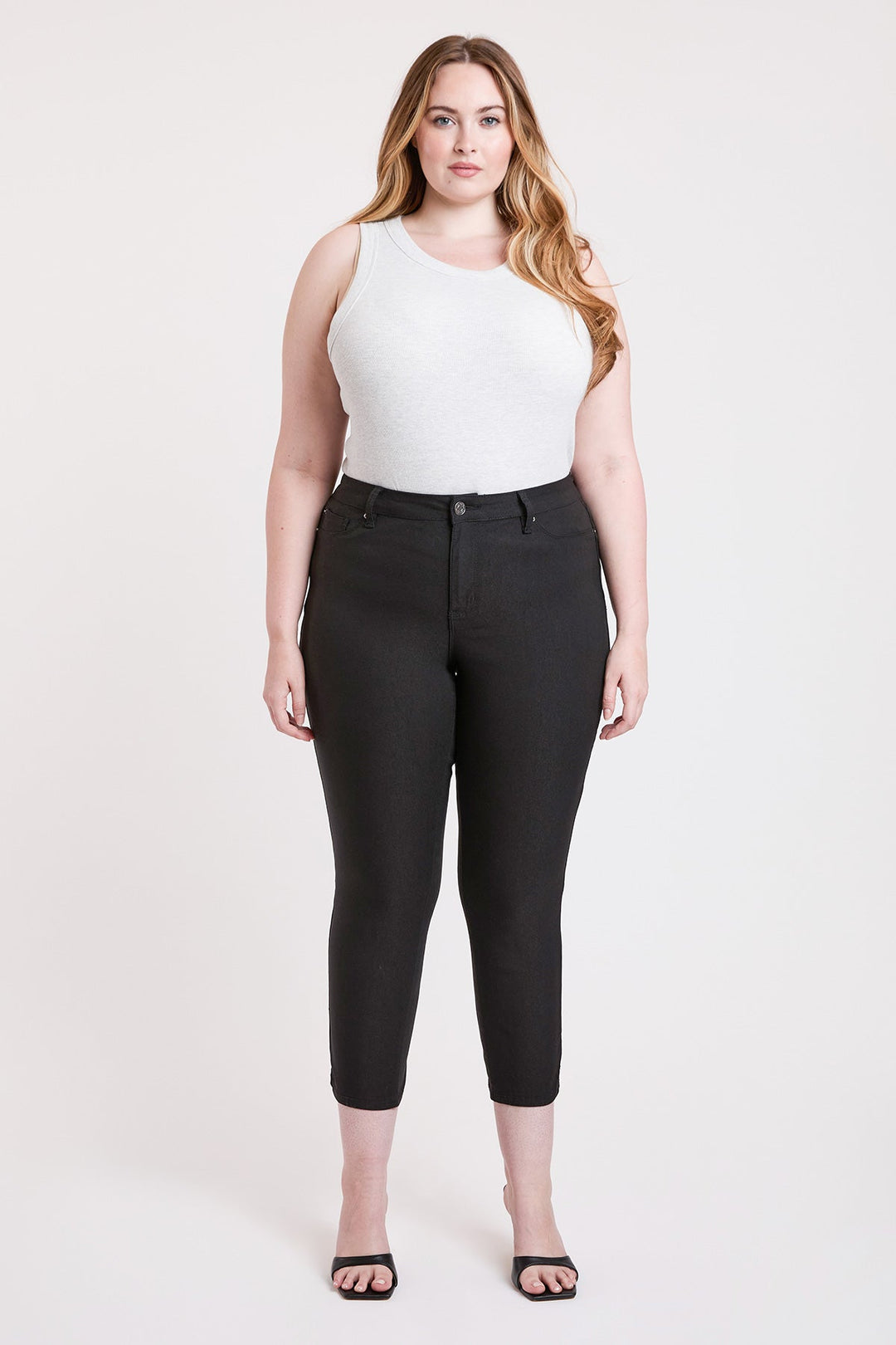 Women's Plus High Rise Hyperstretch Cropped Straight Pants