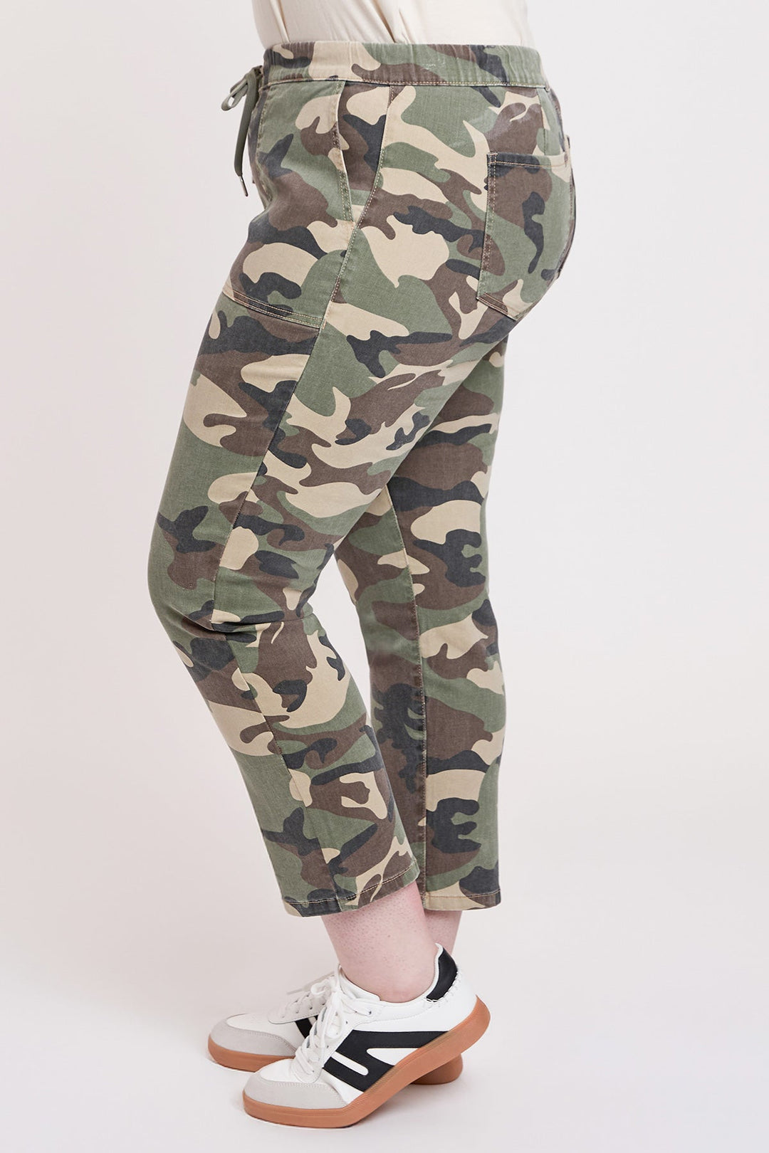 Women's Plus High Rise Pull On Straight  Jogger