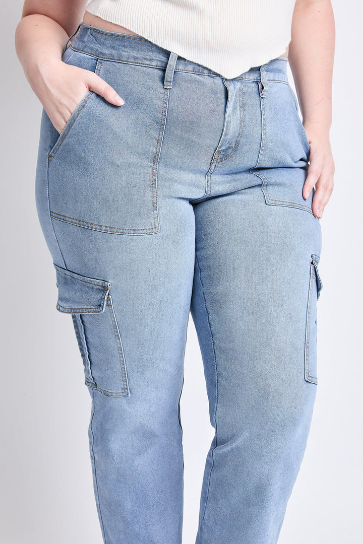 Women's Plus High Rise Elastic Waist Cargo Straight  Jeans
