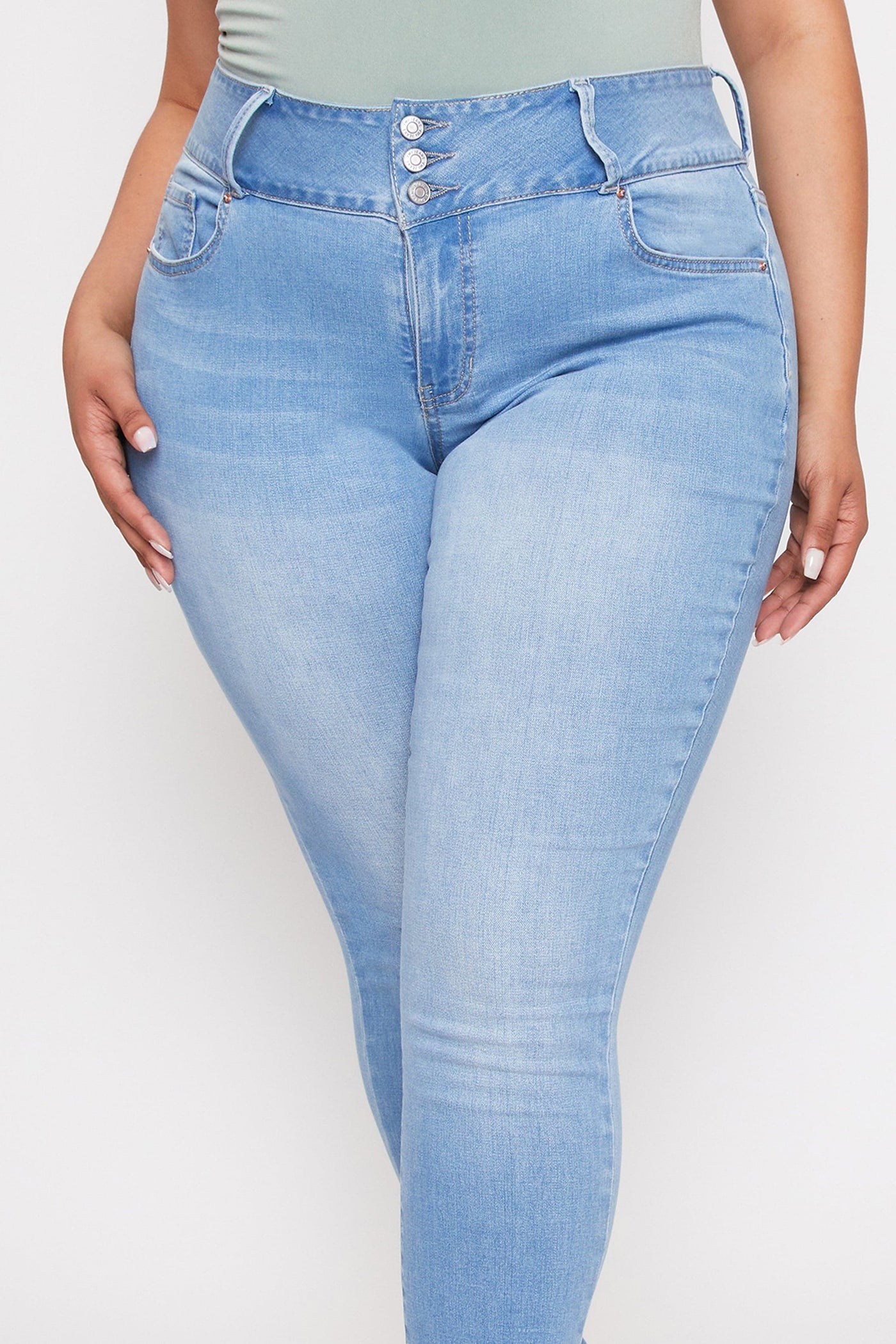 Women's Plus Essential  Skinny Jeans