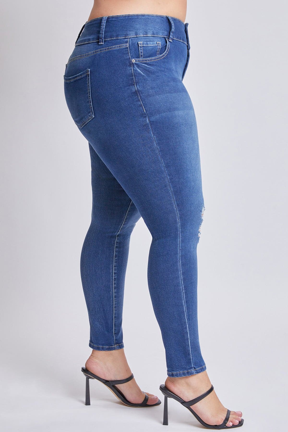 Women's Plus Essential  Skinny Jeans