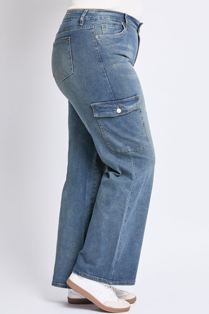 Women's Plus High Rise Wide Leg Skater Cargo Jeans