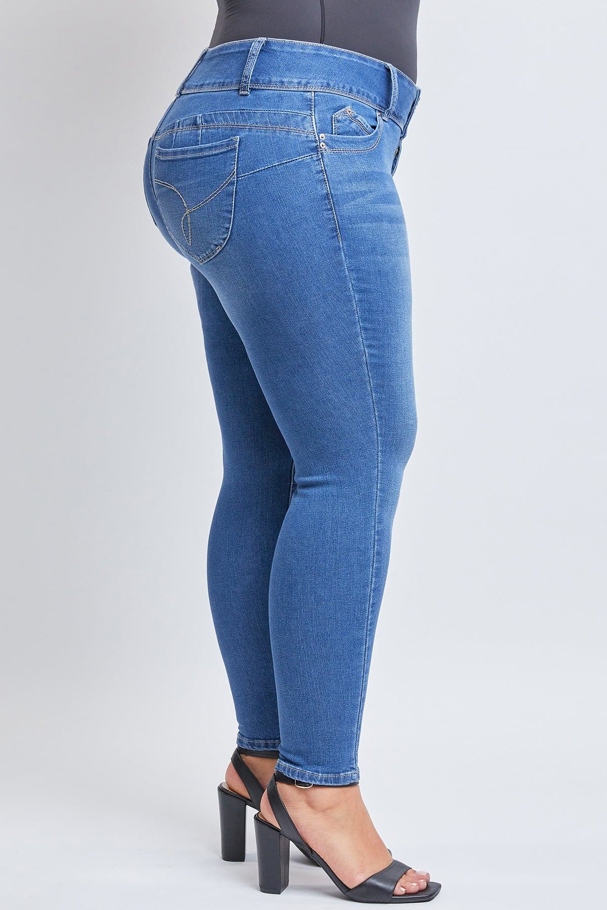 Women's Plus WannaBettaButt Skinny Jeans