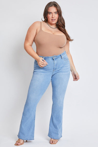 Women's Plus Size Basic Flare Jeans