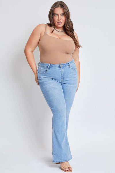 Women's Plus Size Basic Flare Jeans