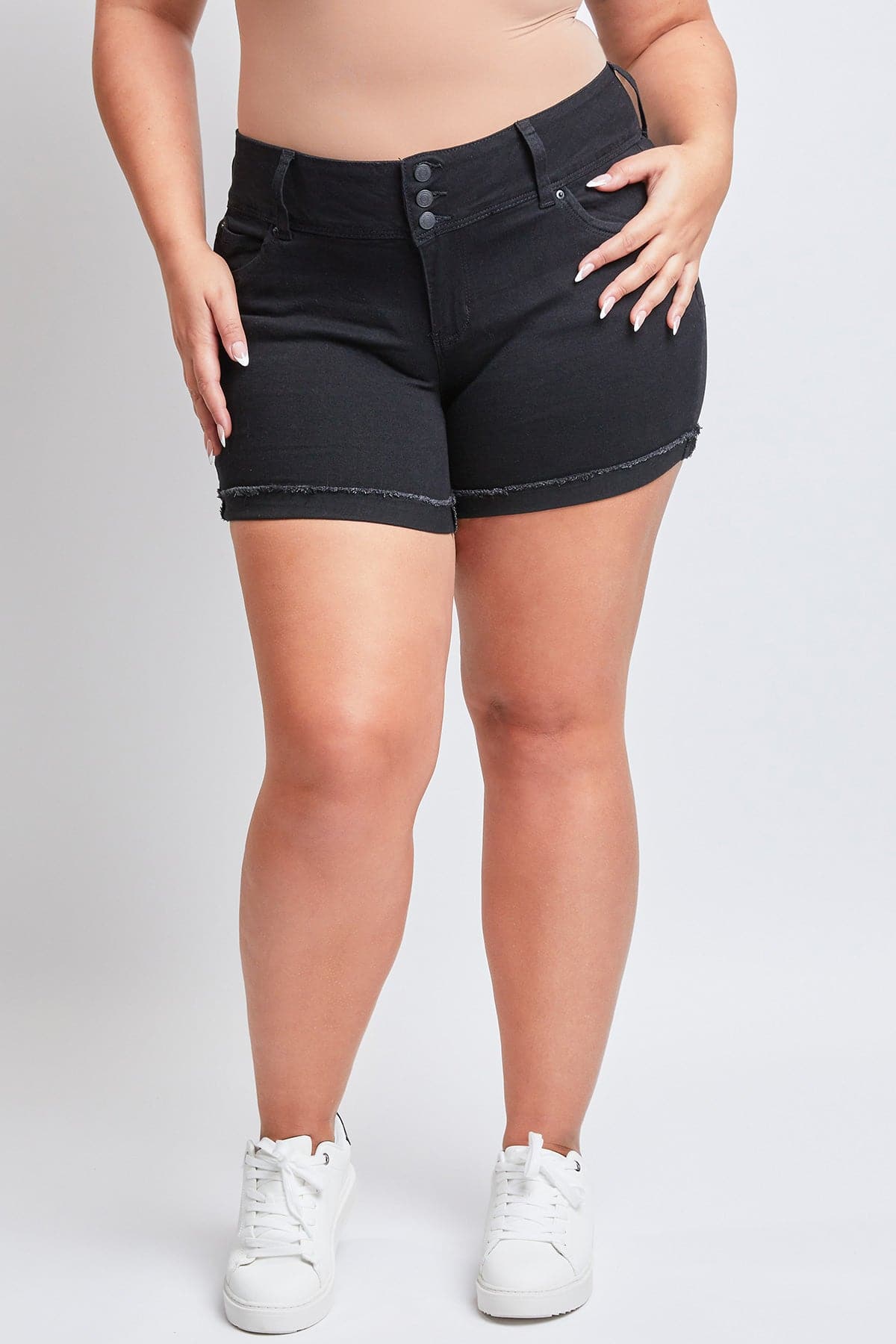 Women's Plus WannaBettaButt Mid Rise Shorts