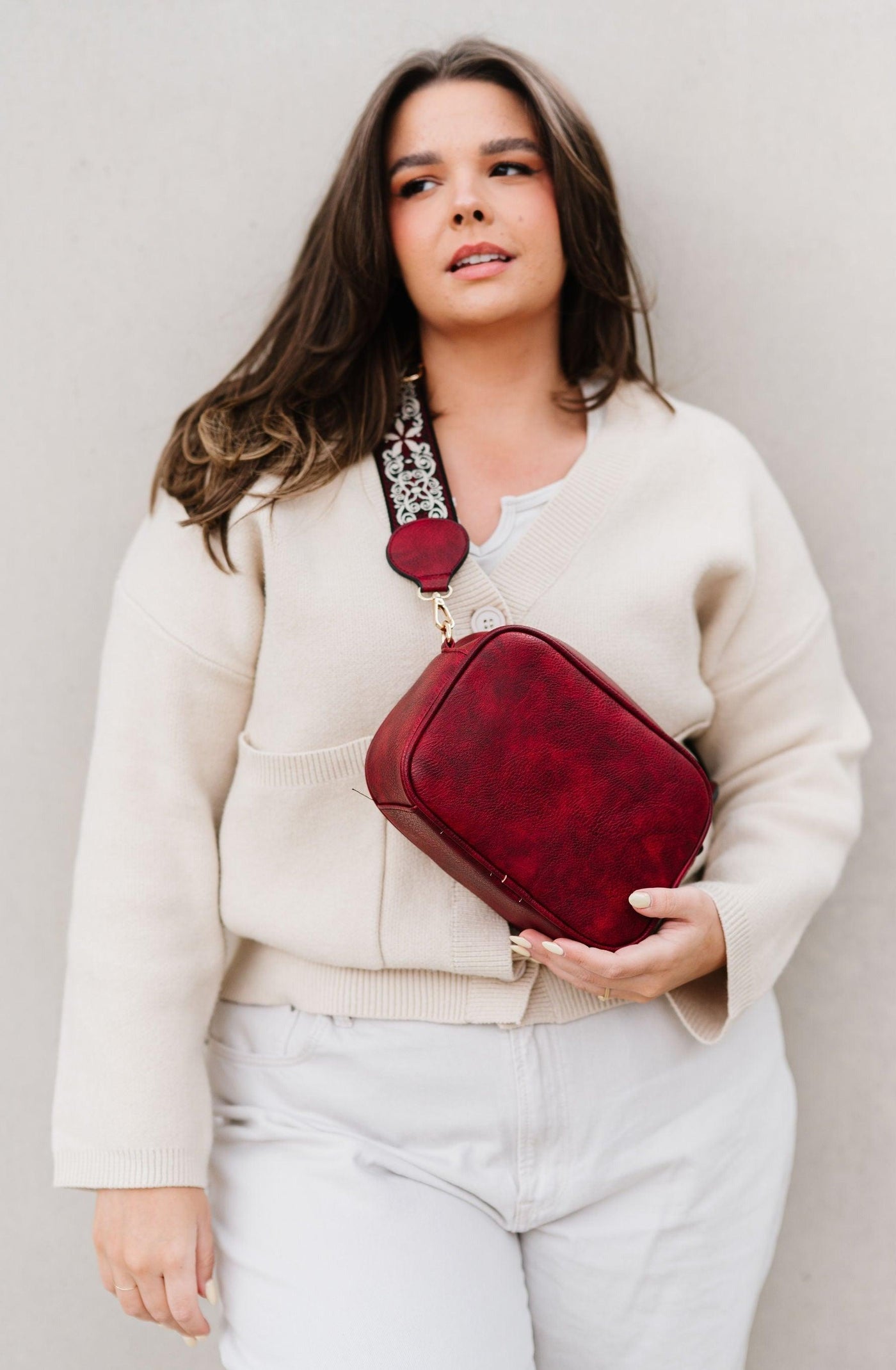 Maven Crossbody