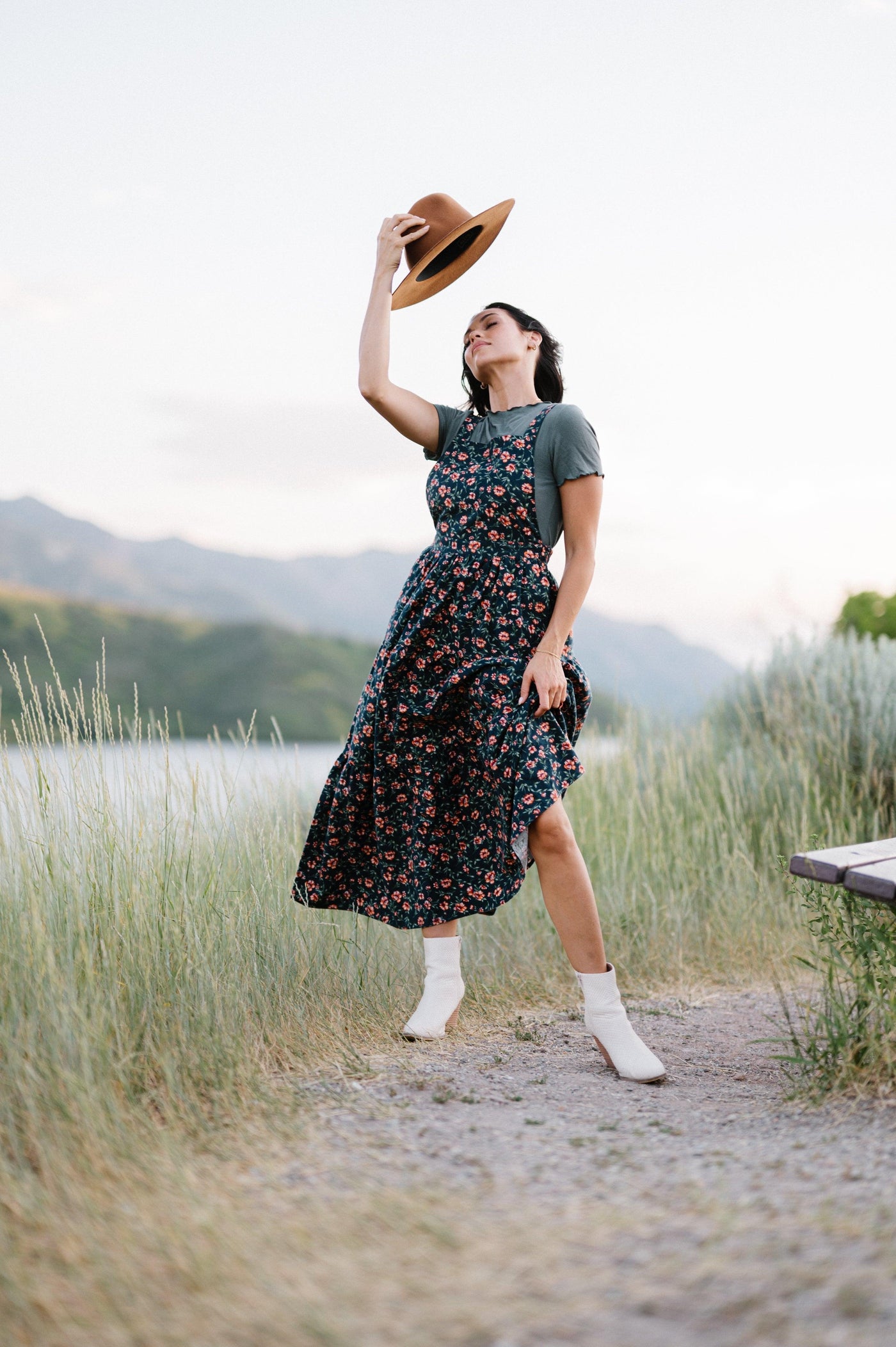 Shay Overall Dress in Floral Navy