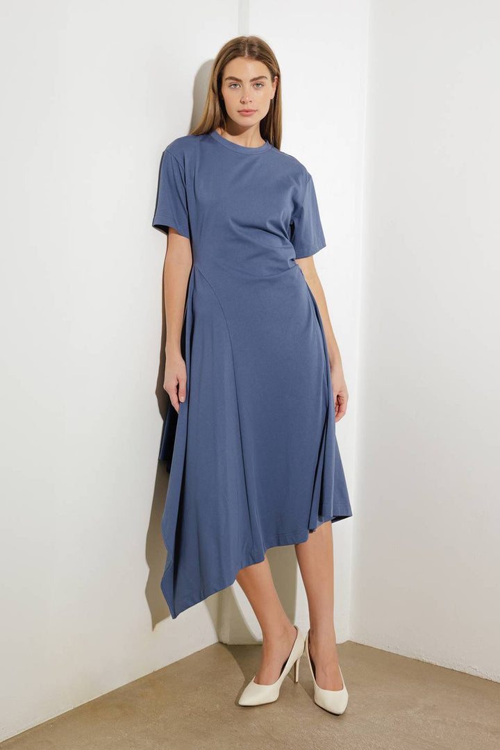 RIGHT ON CUE KNIT MIDI DRESS