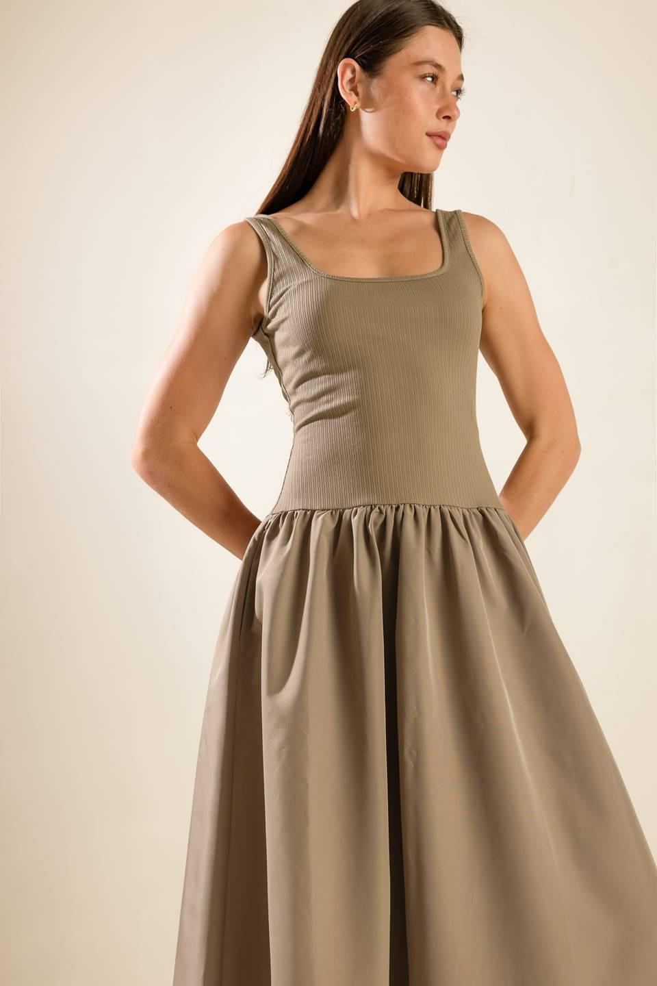LIGHT UP THE SKY WOVEN MIDI DRESS