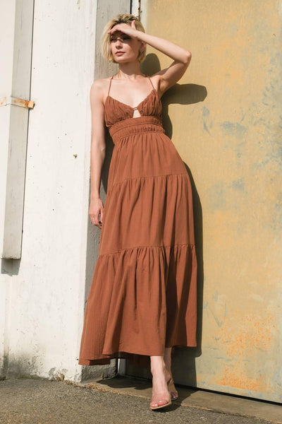 EFFORTLESS ELEGANCE WOVEN MAXI DRESS