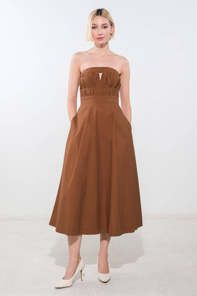 Brown strapless woven midi dress with pockets