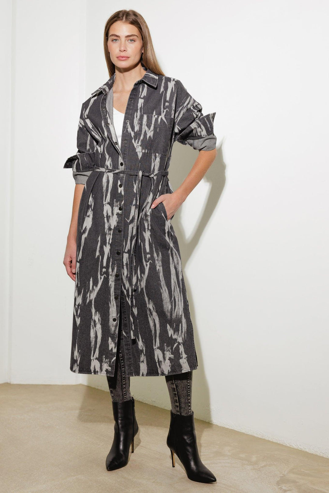 HERE &amp; NOW WOVEN DENIM MIDI SHIRT DRESS