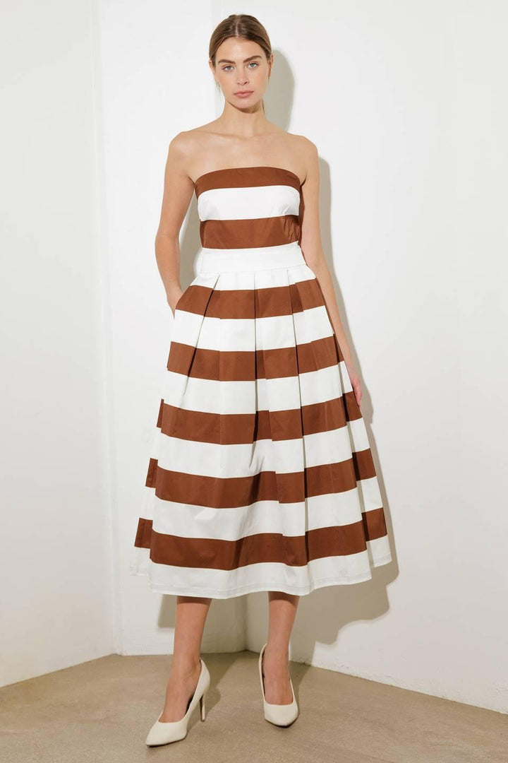 EVERYDAY HUSTLE RUST WOVEN MIDI DRESS