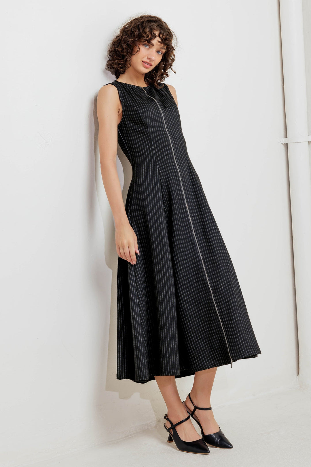 URBAN FRAME WOVEN MIDI DRESS