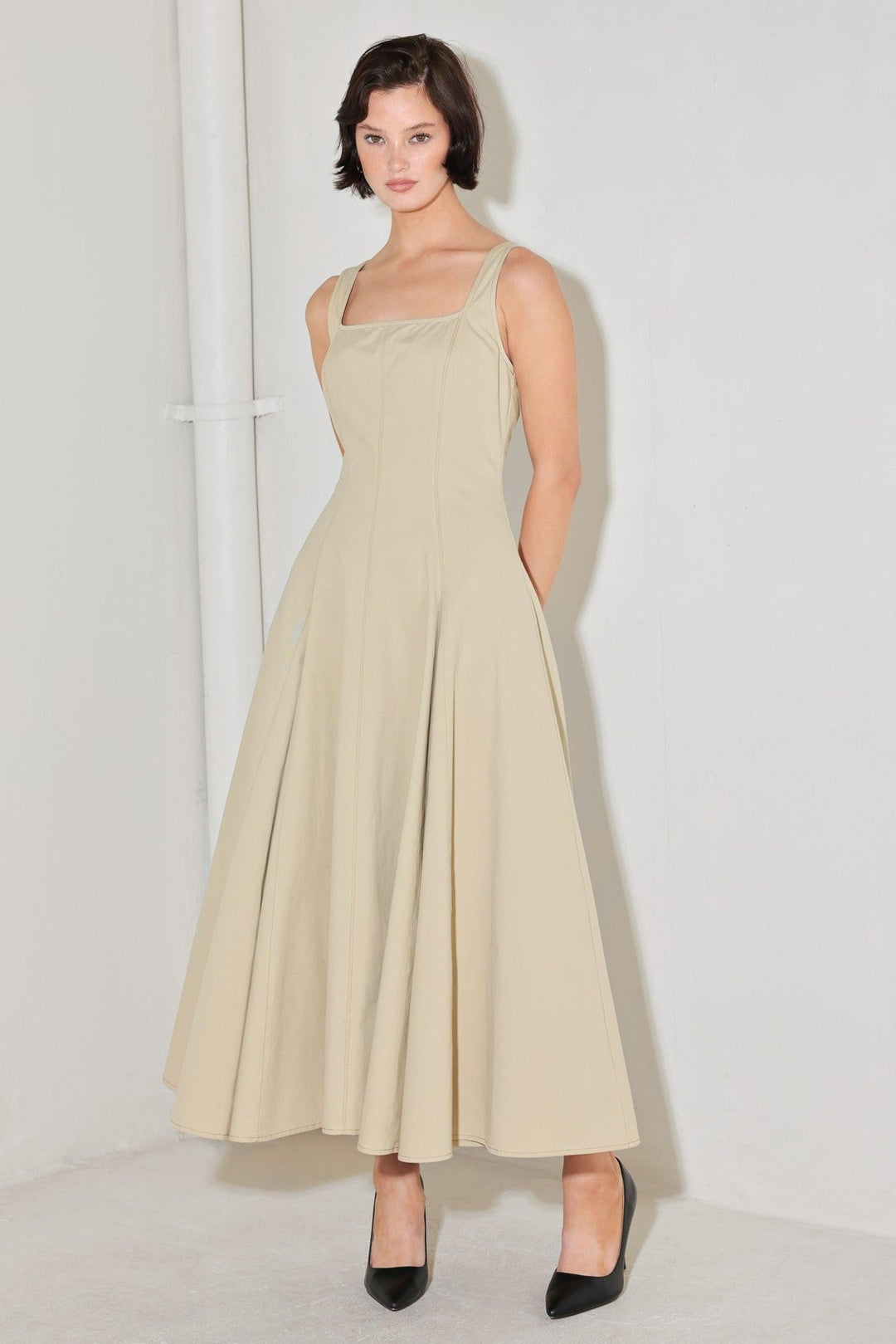 SANDSTONE SERENADE WOVEN MIDI DRESS