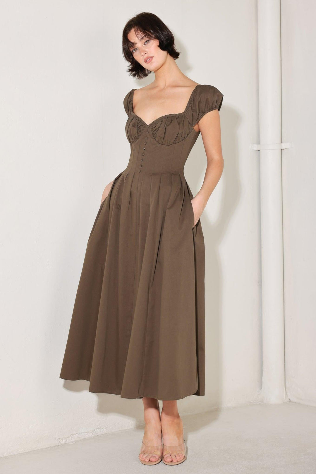 MOCHA MUSE MOMENT WOVEN MIDI DRESS