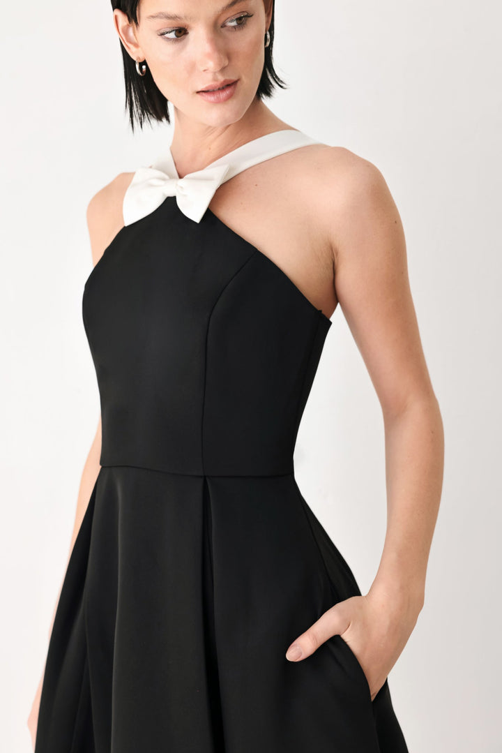 BLACK TIE AFFAIR HALTER WOVEN MIDI DRESS