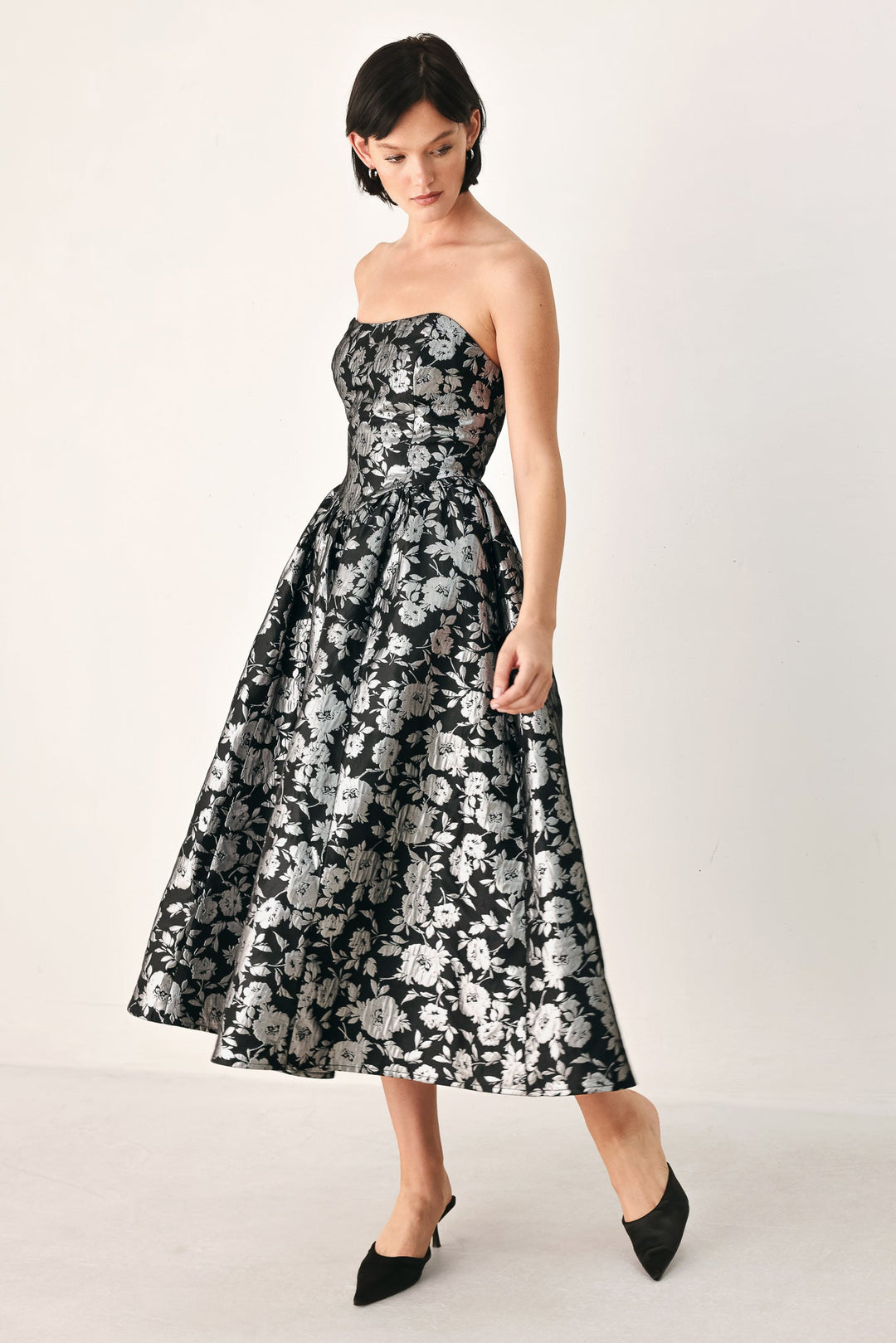 MIDNIGHT SPARKLE SWEETHEART MIDI DRESS