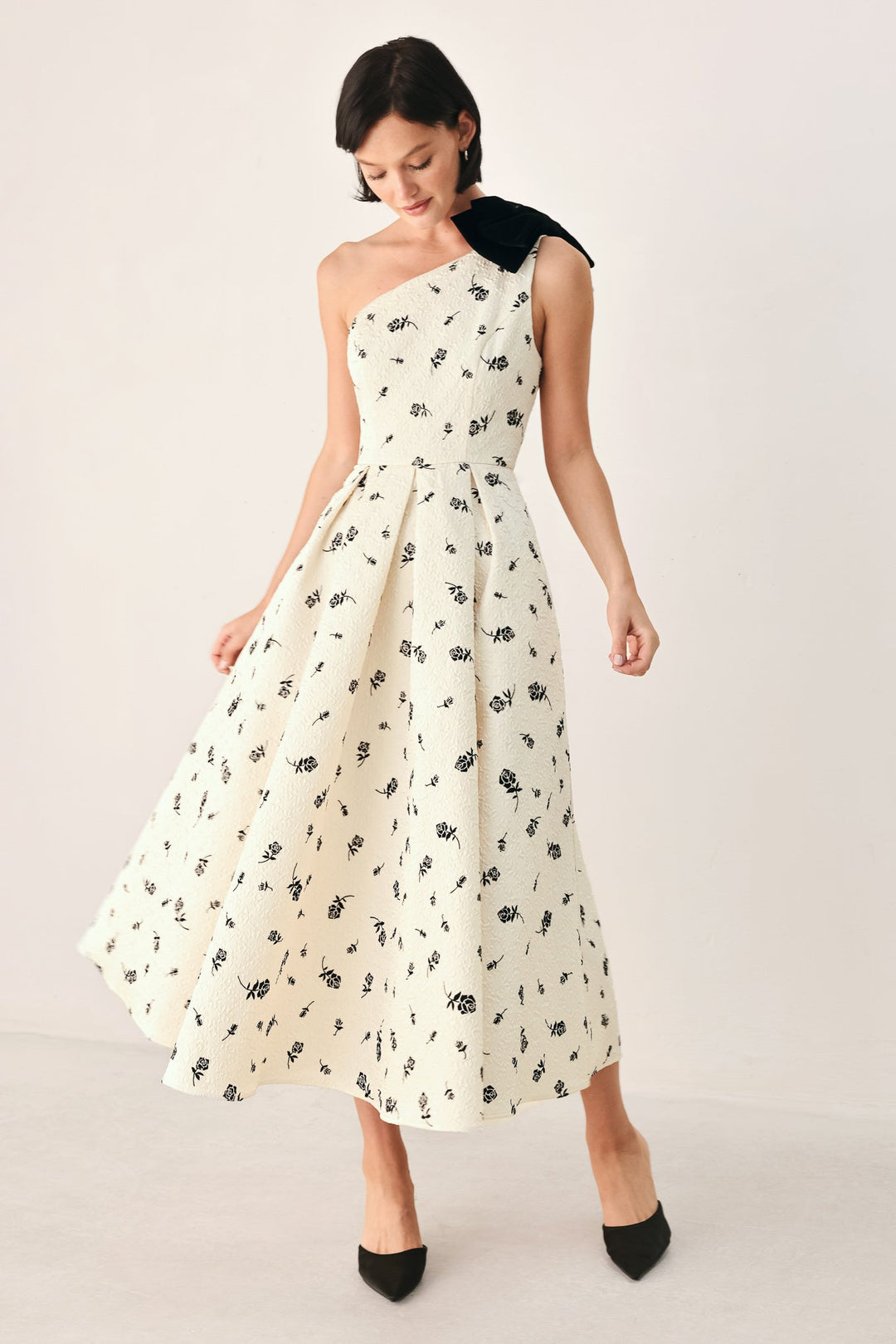 PERFECTLY POISED ONE SHOULDER BOW MIDI DRESS