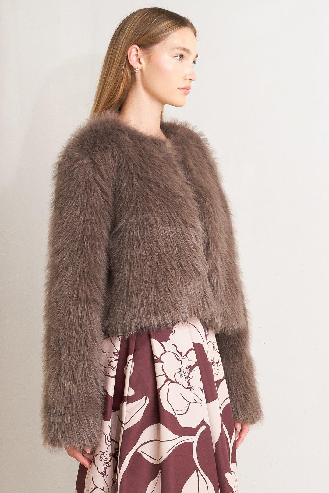 PLUSH ESCAPE MOCHA/CREAM FAUX FUR CROPPED JACKET