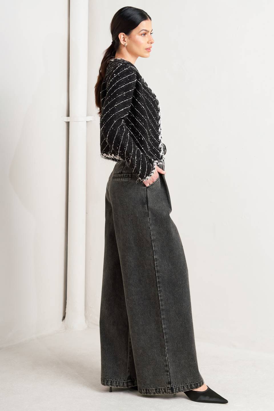 NOIR LINEAR SWEATER KNIT JACKET