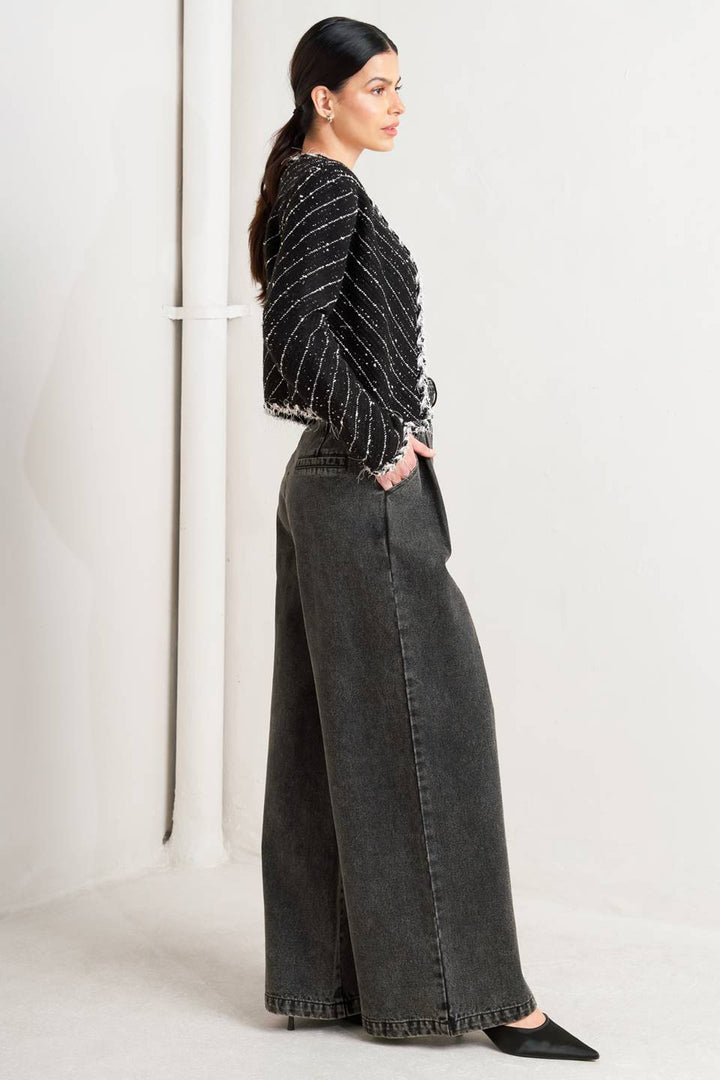 NOIR LINEAR SWEATER KNIT JACKET