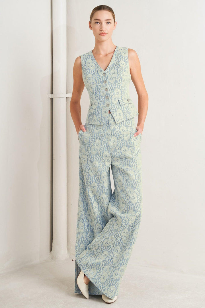 EASY ELEGANCE WOVEN LACE VEST