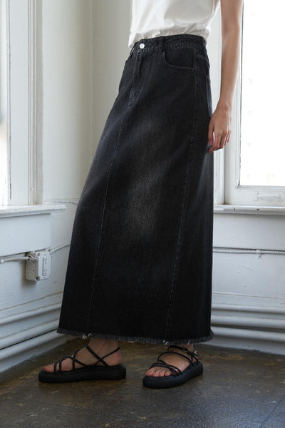 TALK ABOUT BEAUTY DENIM MIDI SKIRT