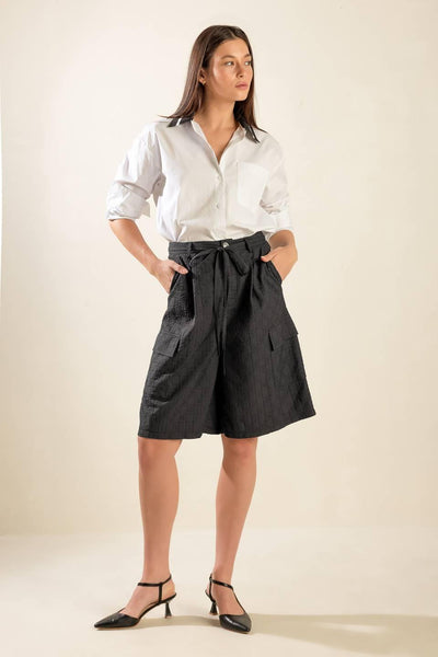 SEE WHAT HAPPENS WOVEN BERMUDA SHORTS