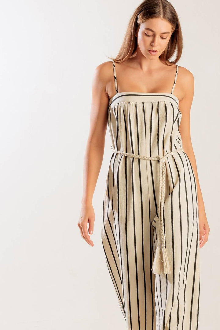 JUST THE BEGINNING WOVEN JUMPSUIT