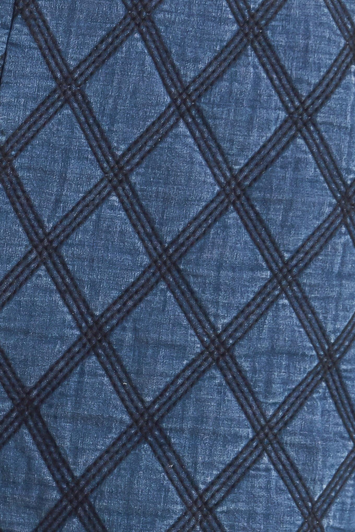 MODERNLUXE QUILTED WOVEN SHORT