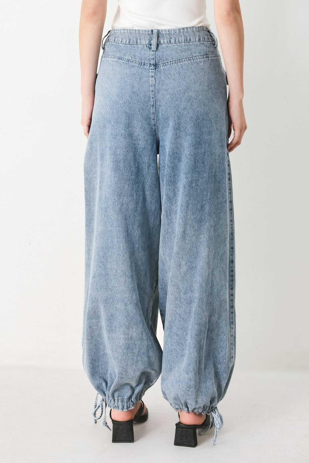 EASY EDGE DENIM PANTS