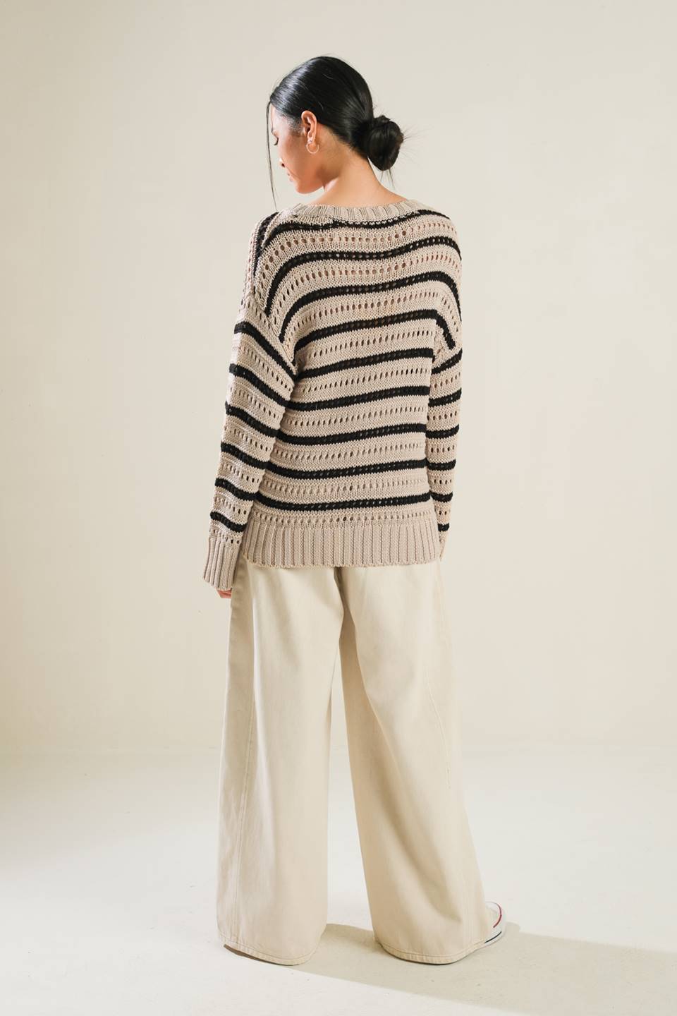 RIVIERA RETREAT SWEATER TOP