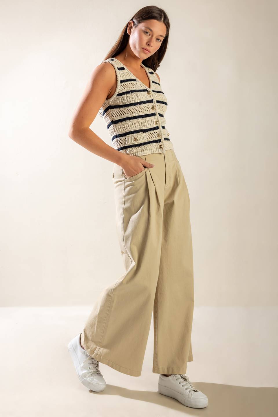 INTO THE NATURAL SWEATER KNIT VEST