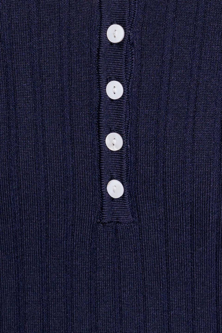 SO MAGNETIC NAVY SWEATER MIDI DRESS