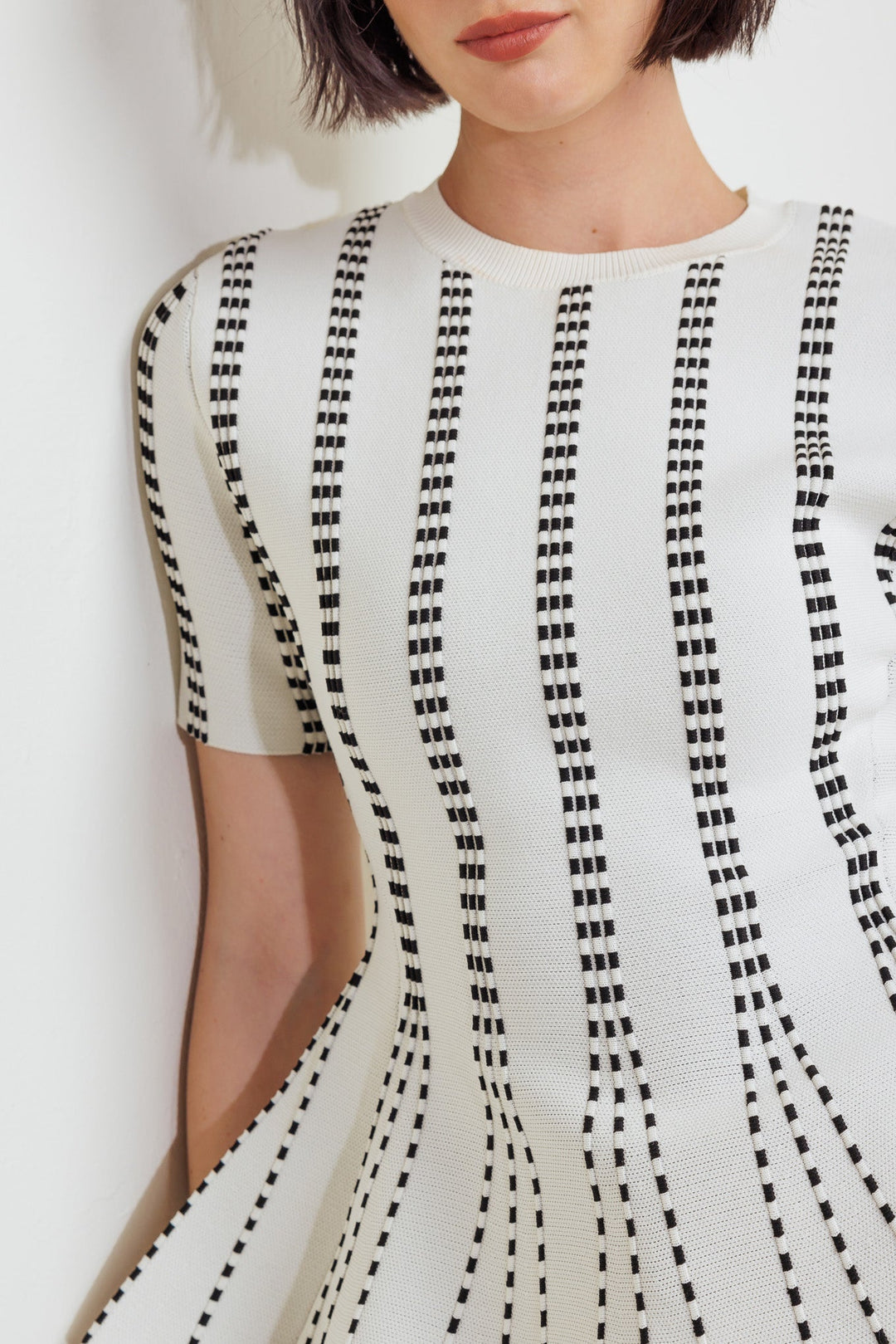 EVENING RUSTLE JACQUARD SWEATER TOP