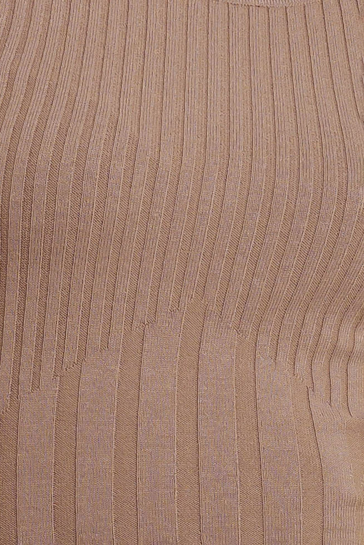 STRUCTURED CHIC SWEATER MIDI DRESS