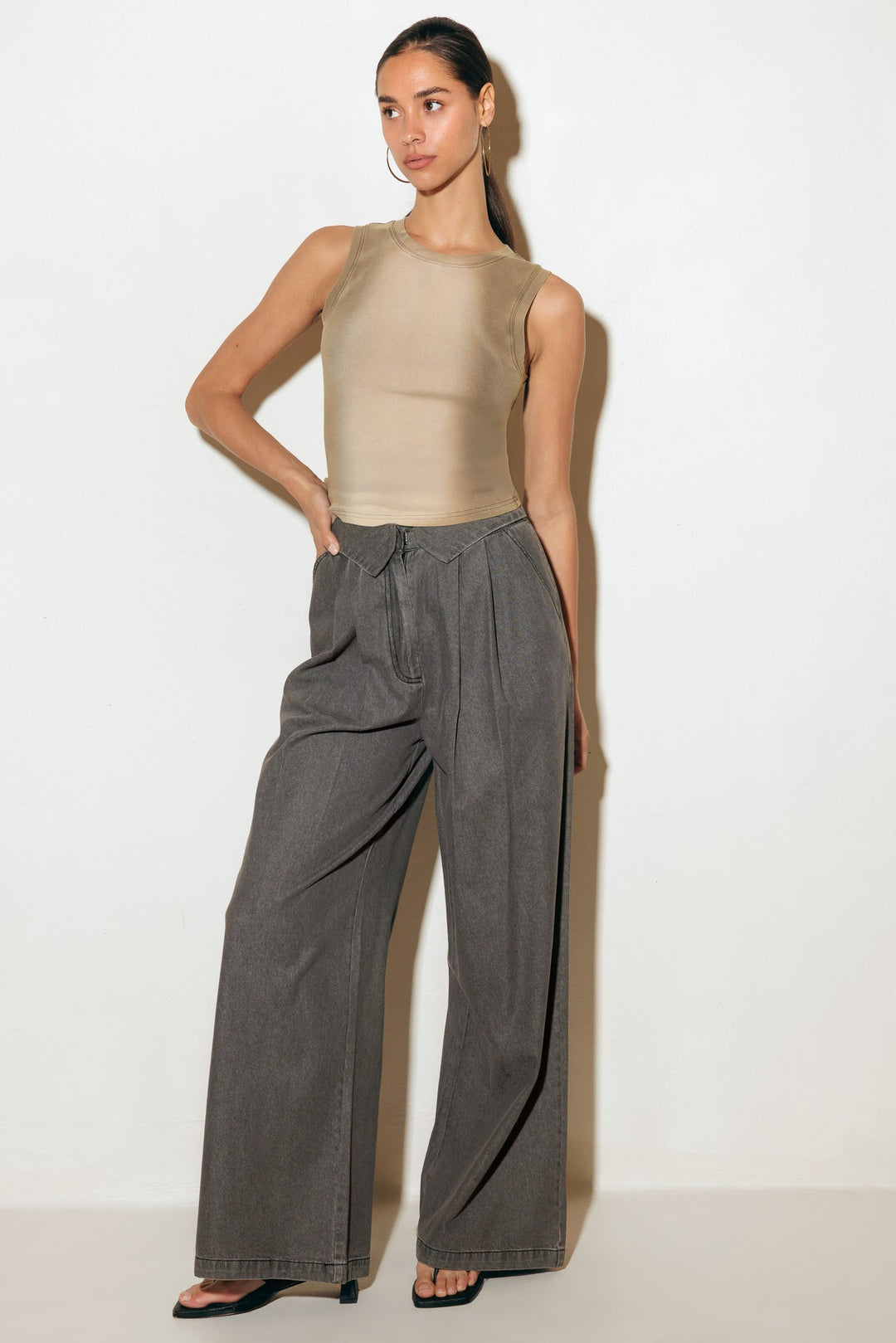 NO ONE PRETTIER KNIT TANK TOP