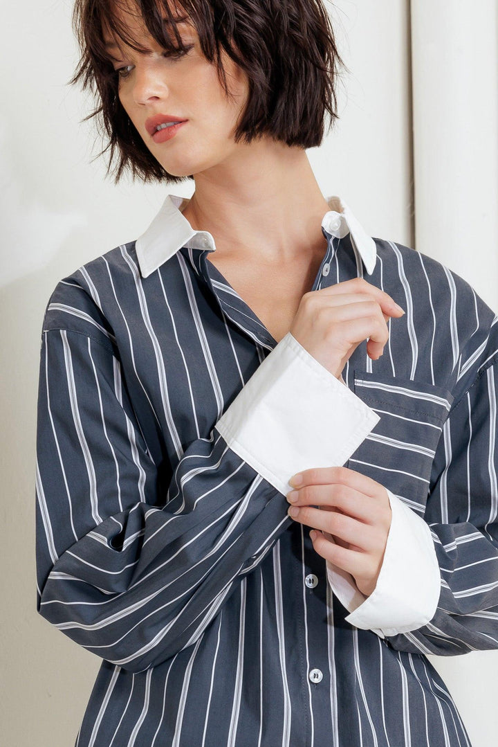 BEHIND THE GRIN WOVEN TOP