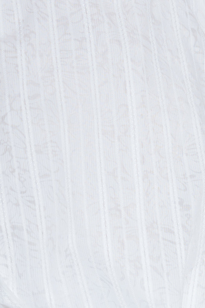 TIMELESS WITH EDGE WOVEN LACE TOP