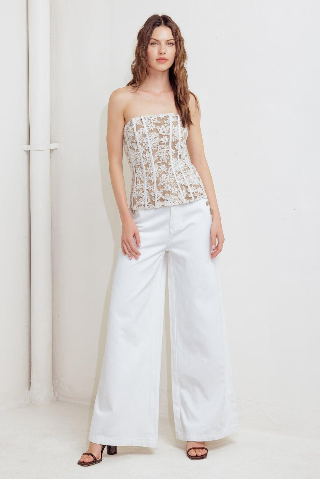 CAFE SOCIETY LOOK WOVEN LACE TOP