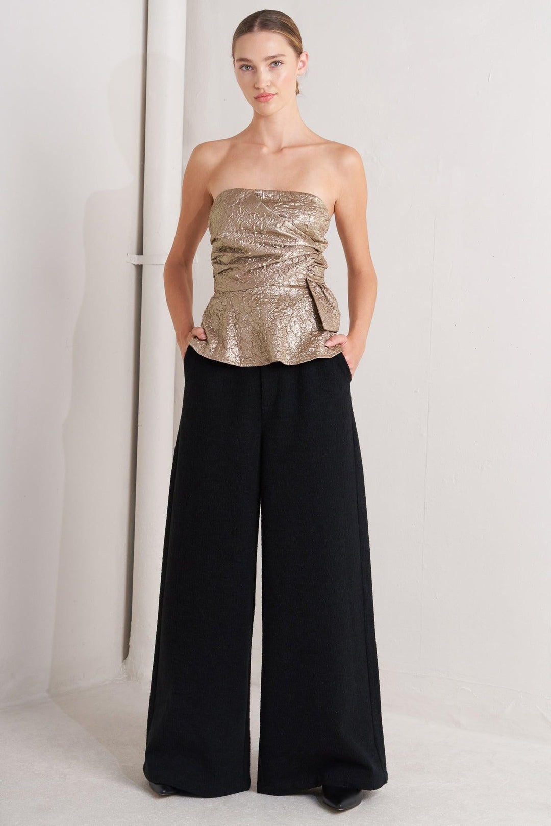 LIQUID GOLD WOVEN TOP