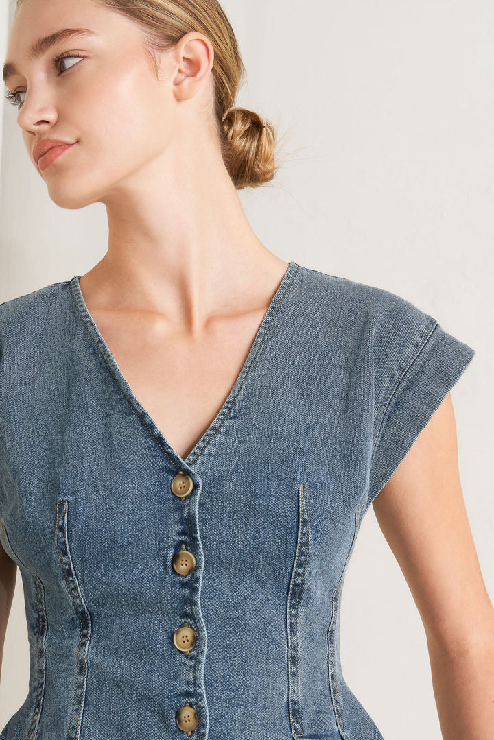 NO SECOND THOUGHT WASHED DENIM TOP