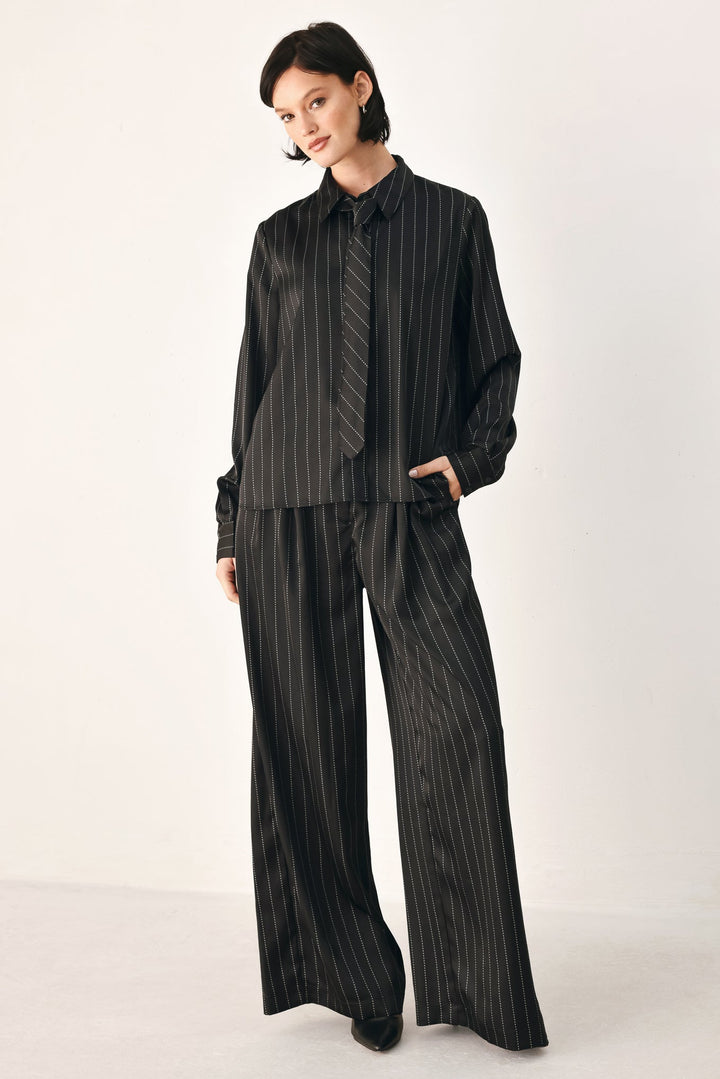 CITY AFTER DARK TIE FRONT STRIPED TOP
