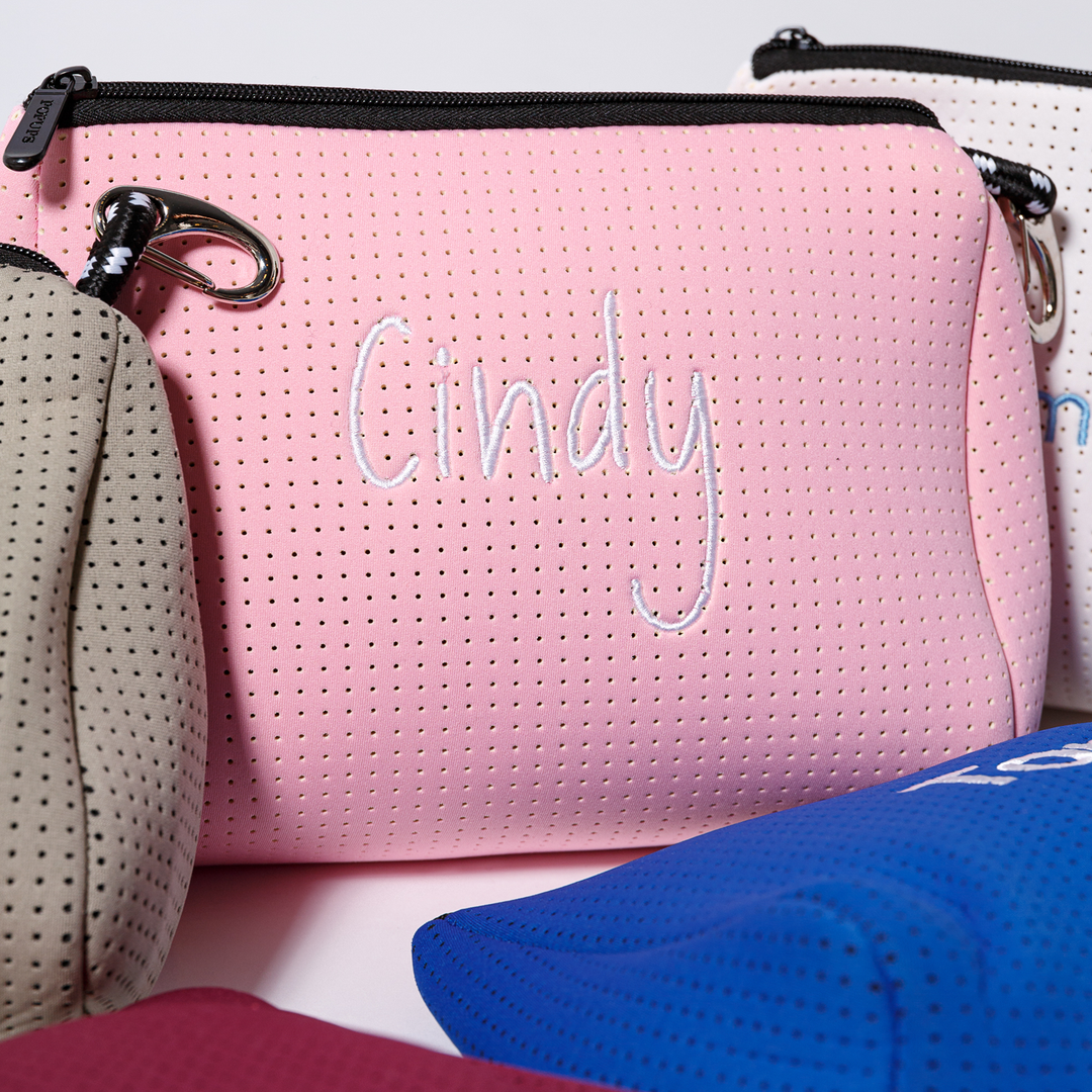 ESSENTIAL POUCH BARBIE