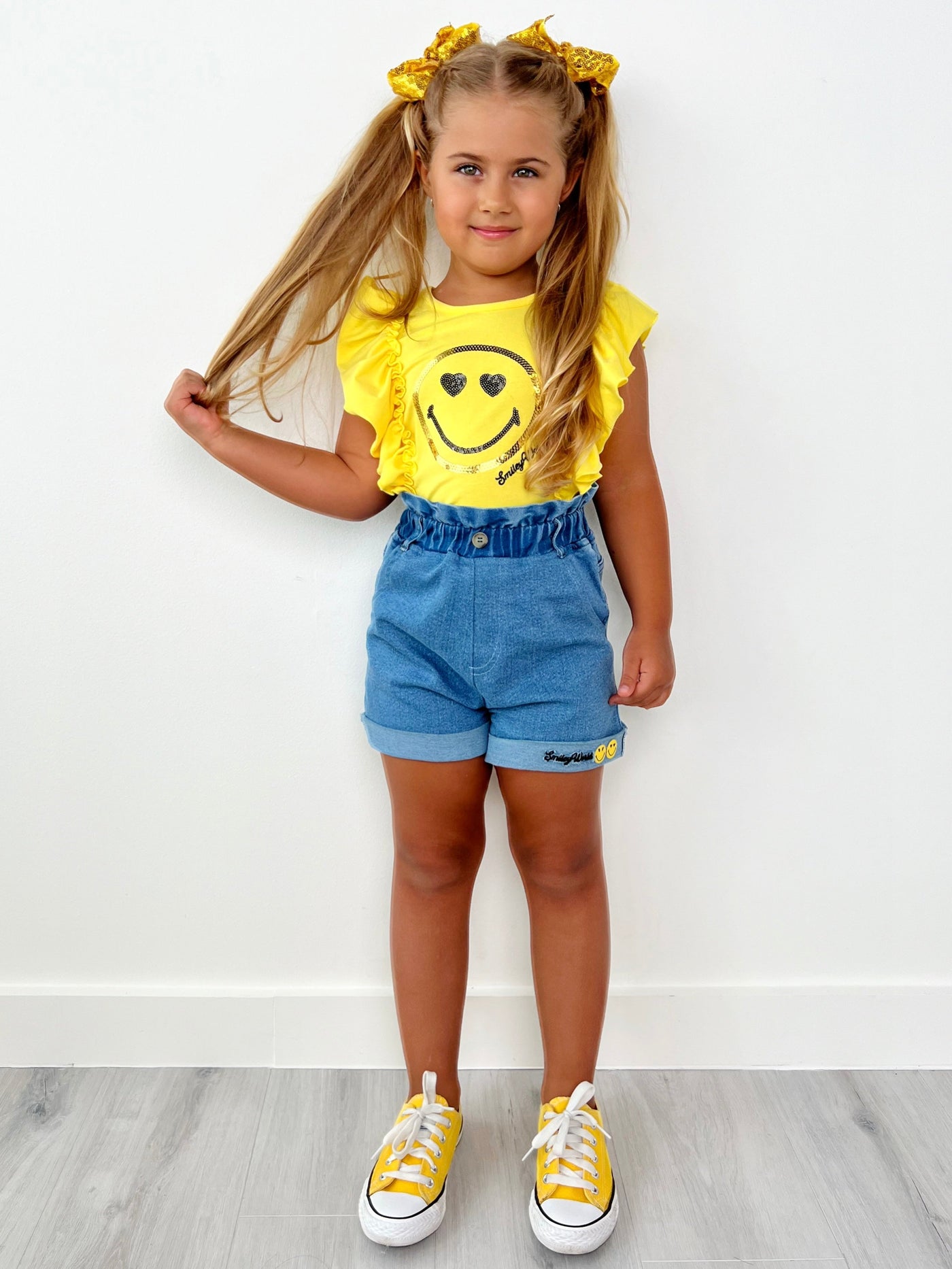 SmileyWorld Bold Expression Denim Shorts Set