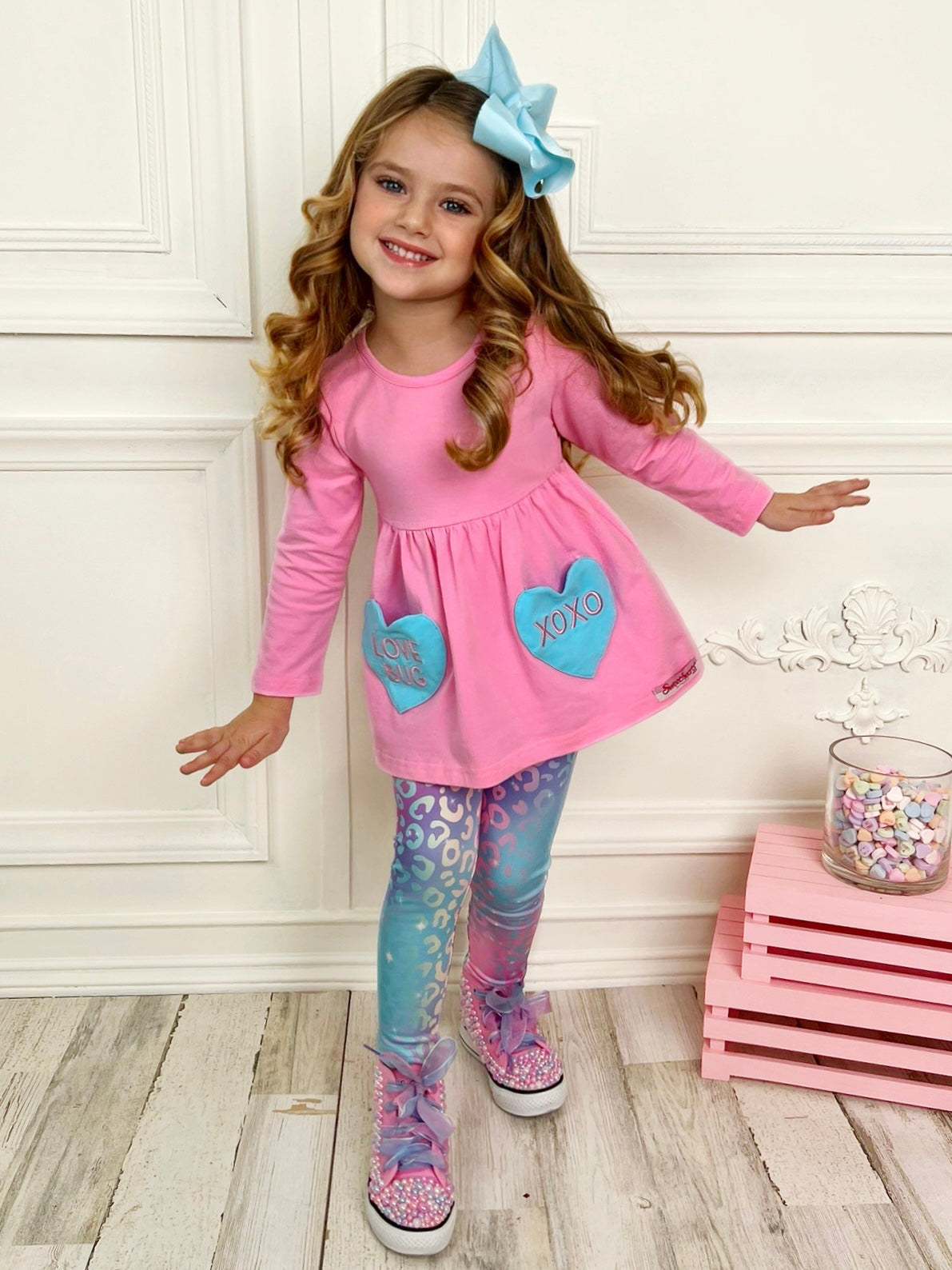 Sweethearts Love Bug Top & Leopard Legging Set